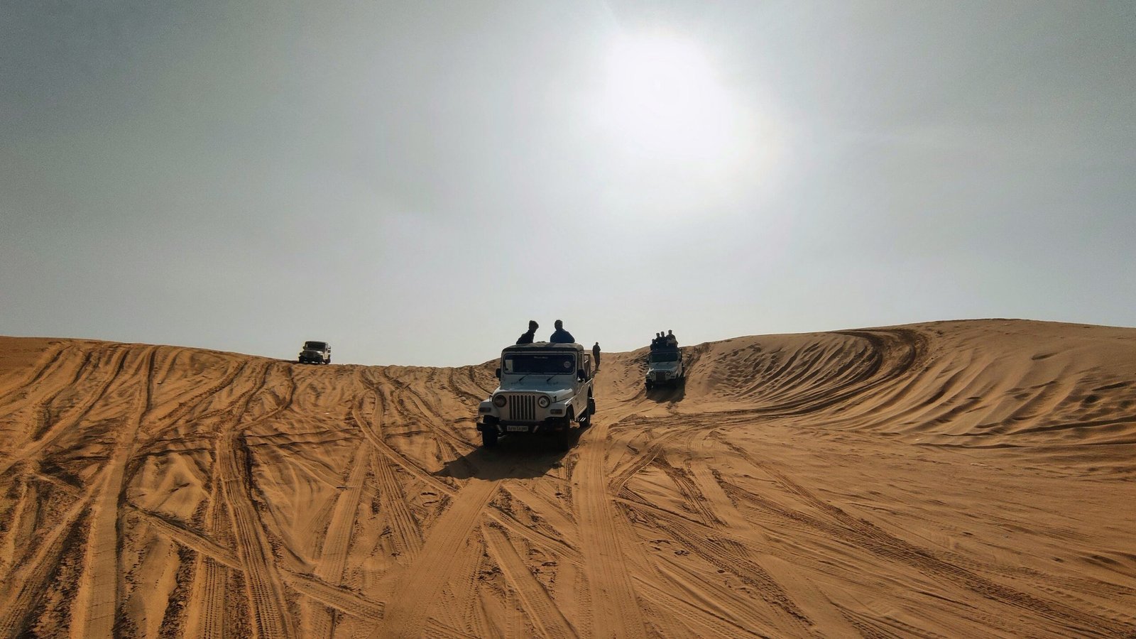 4x4 Off-Road Jeep Carving Deep Sand Bowl in Thar Desert